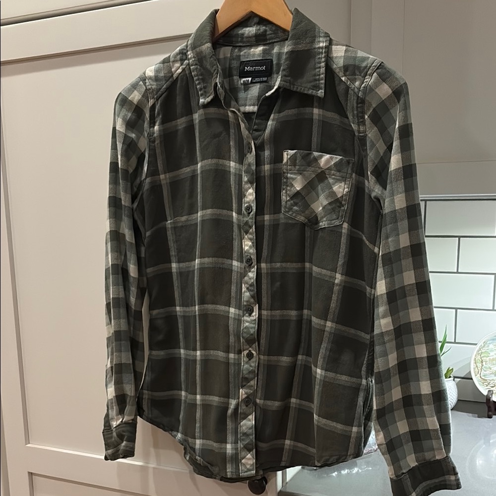 Marmot Women’s Olive Checkered Button Down Shirt